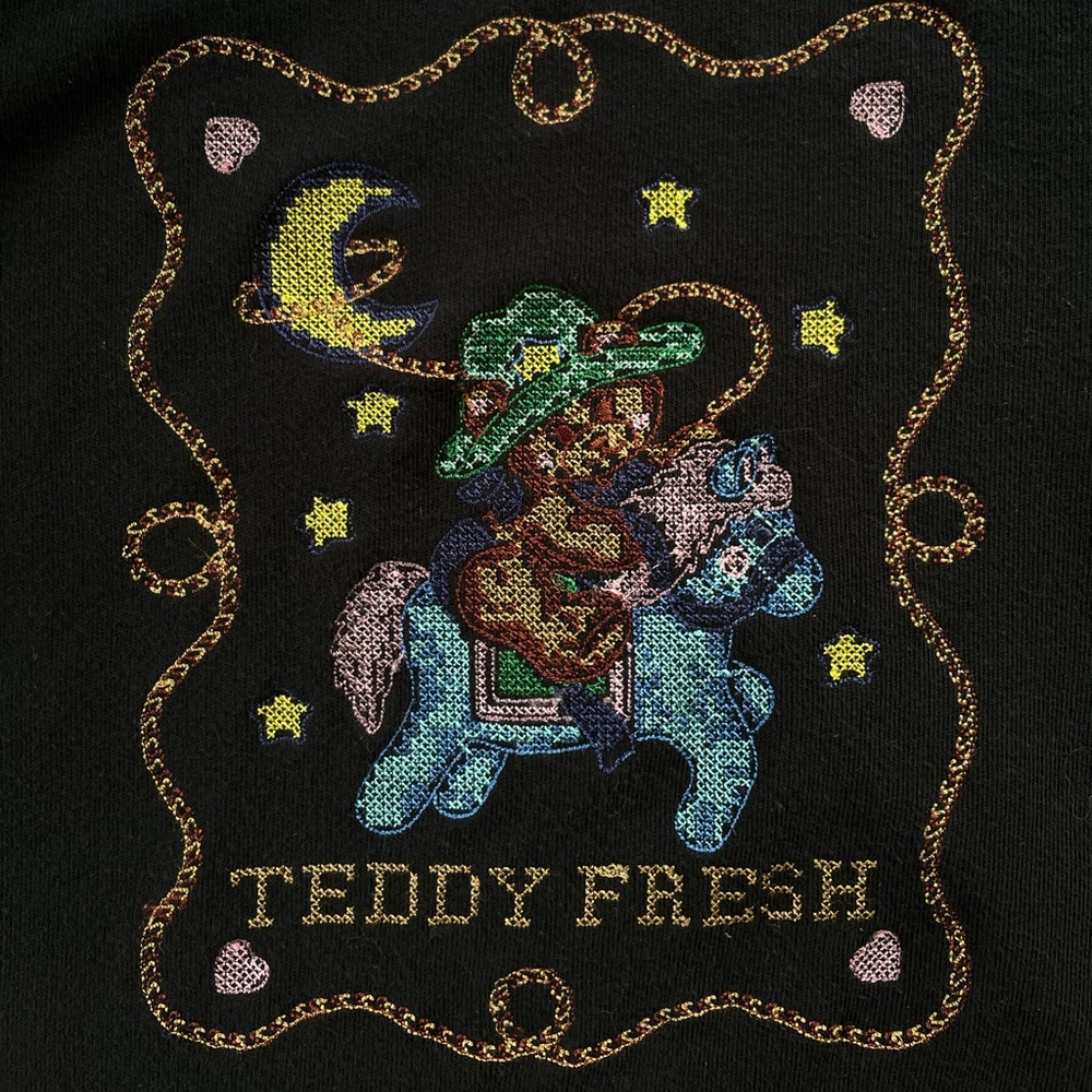 Teddy Fresh Cowboy Collared Sweatshirt CROPPED - Size M